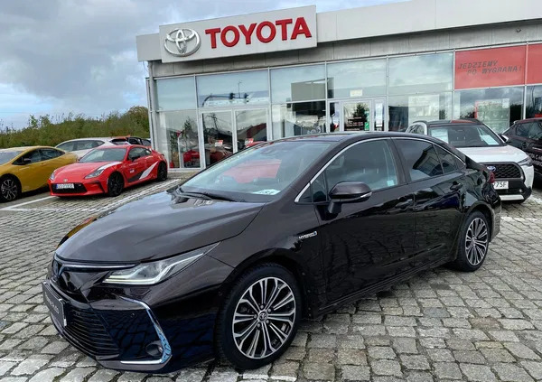 pomorskie Toyota Corolla cena 98500 przebieg: 117380, rok produkcji 2019 z Bochnia